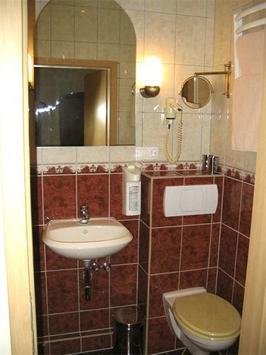 Hotel Aurelia Frankfurt am Main ภายนอก รูปภาพ