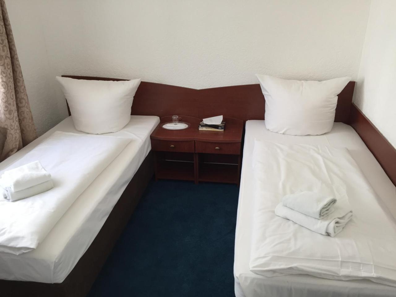 Hotel Aurelia Frankfurt am Main ภายนอก รูปภาพ